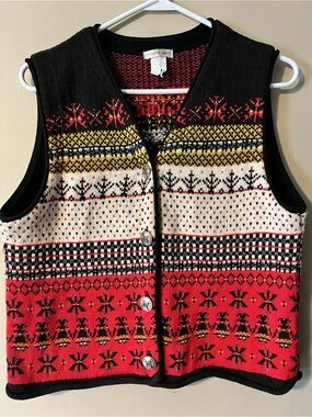 Vintage Sweater Loft 💯 cotton button front v neck vest in Fair Isle print.
